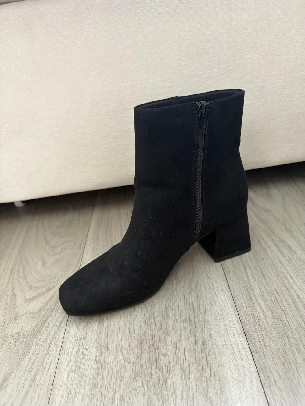 Women's Black Suede Block Heel Ankle Boots